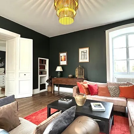 Domaine De Belisle Couette-café *