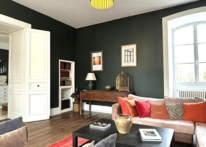 Domaine De Belisle Couette-café *